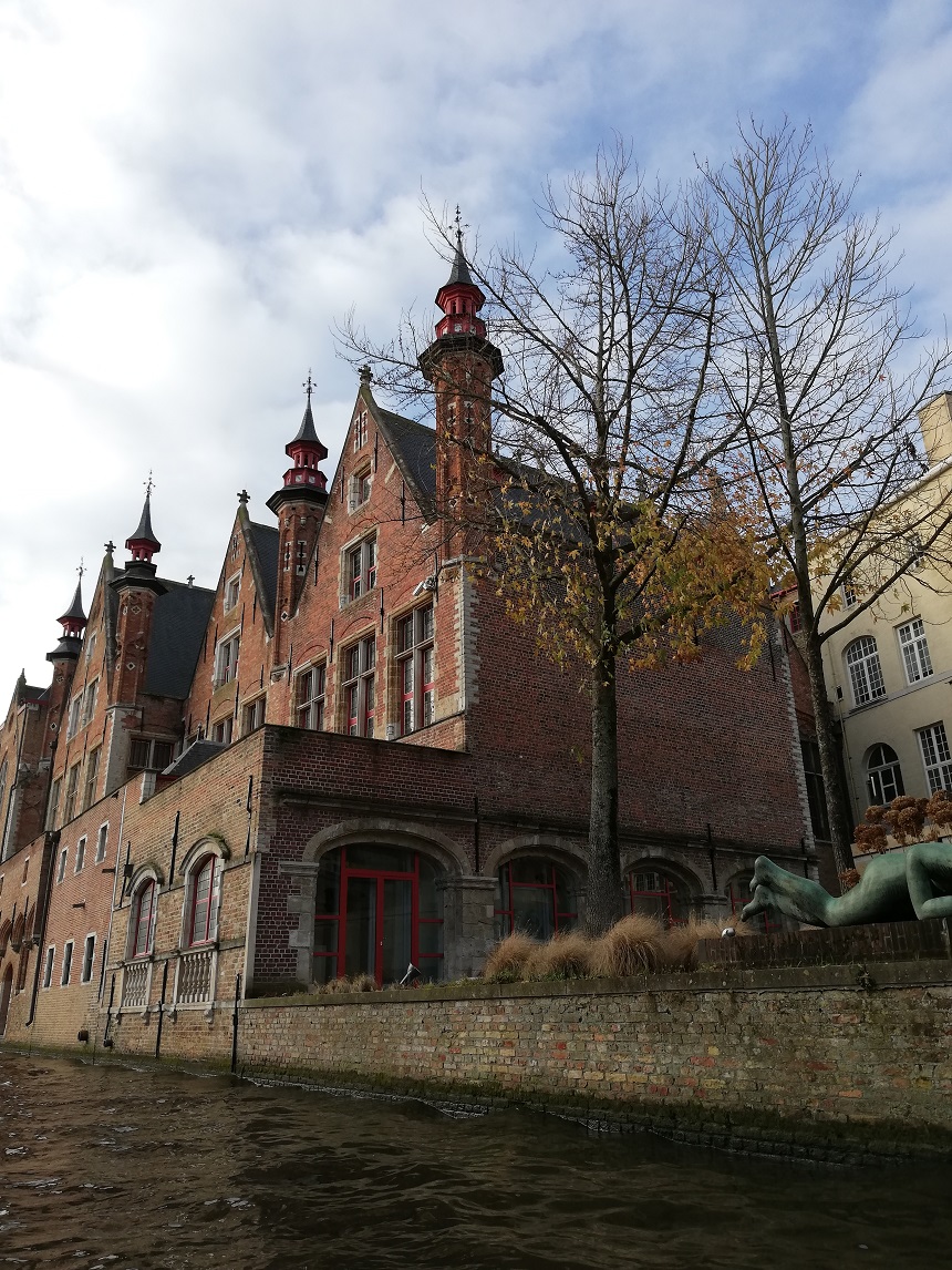 Casa sul canale Bruges cosa vedere sito web Fuori Routine